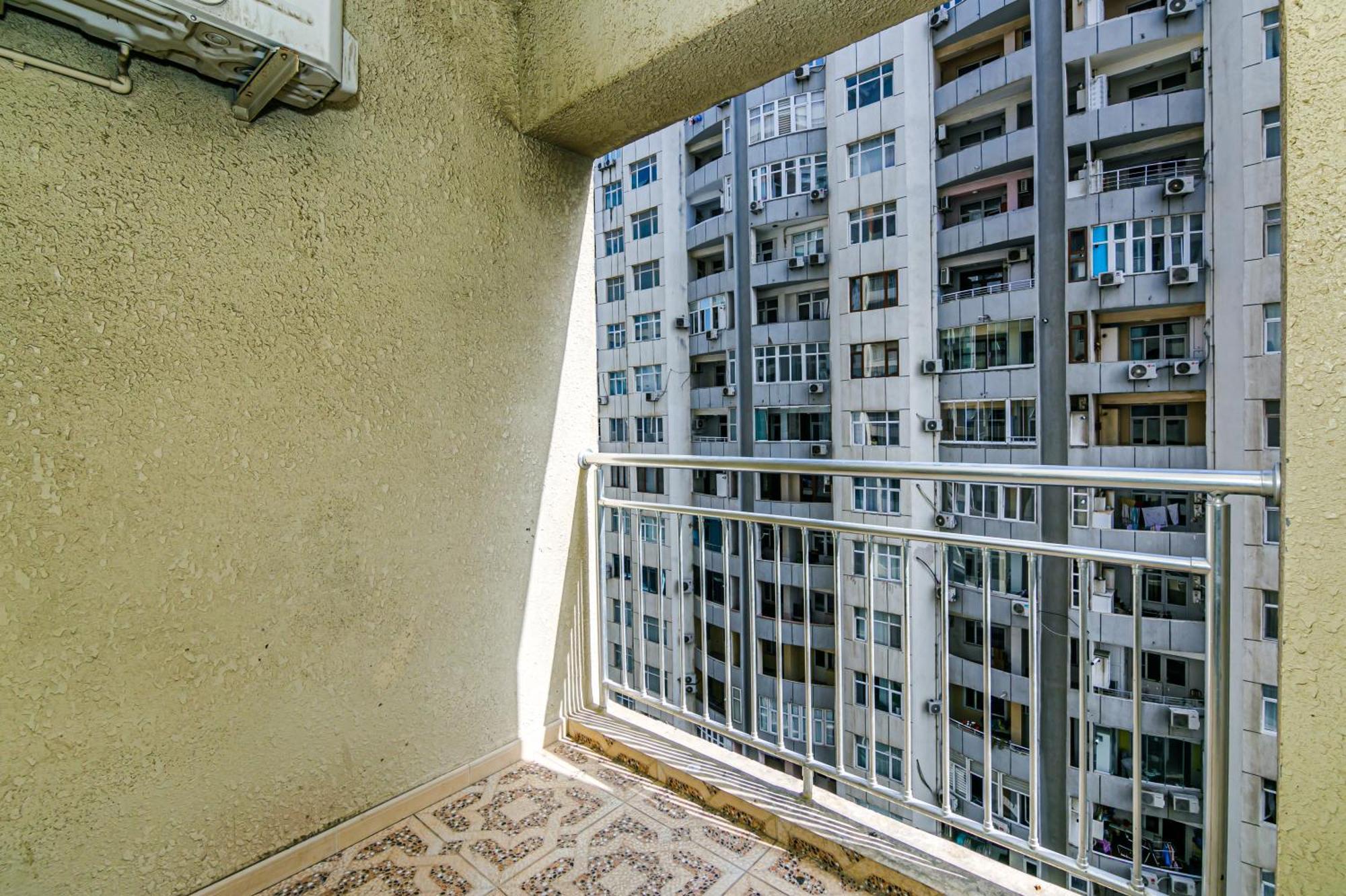 Park Azure Vip Apartment By Baku Housing Exteriör bild